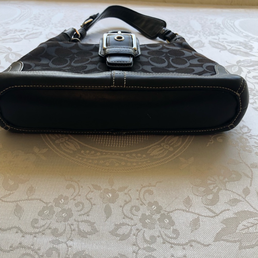 COACH Signature Hampton Shoulder Bag Black Leather/Canvas Purse Zippered Clasp - Picture 10 of 16
